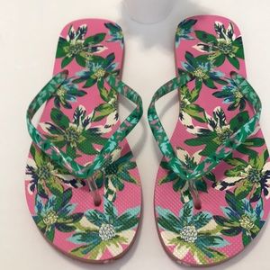 Vera Bradley Flip Flops tropical paradise print